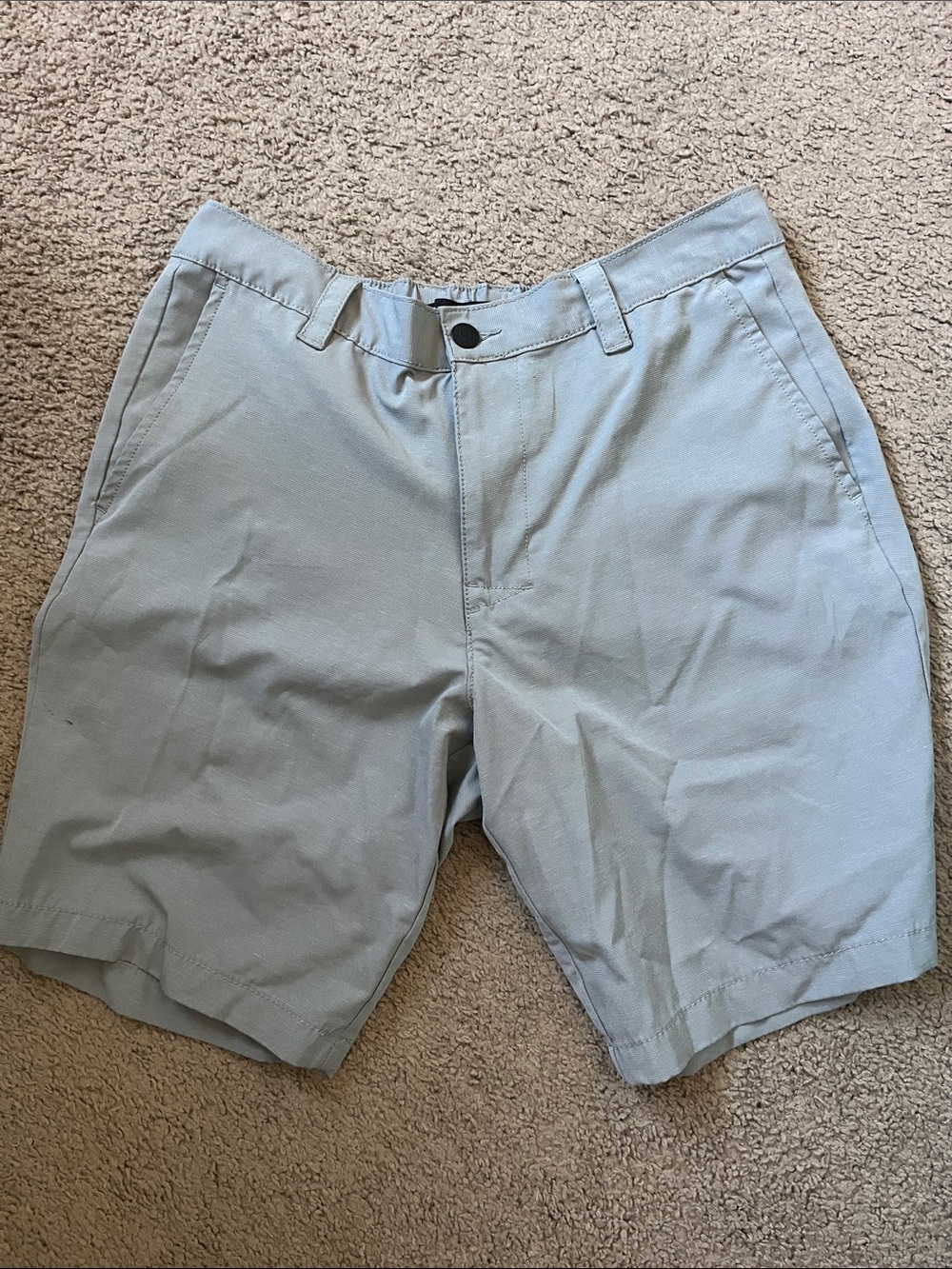 Banana Republic Men's Casual Light Gray Shorts - Classic Fit and Lightweight
